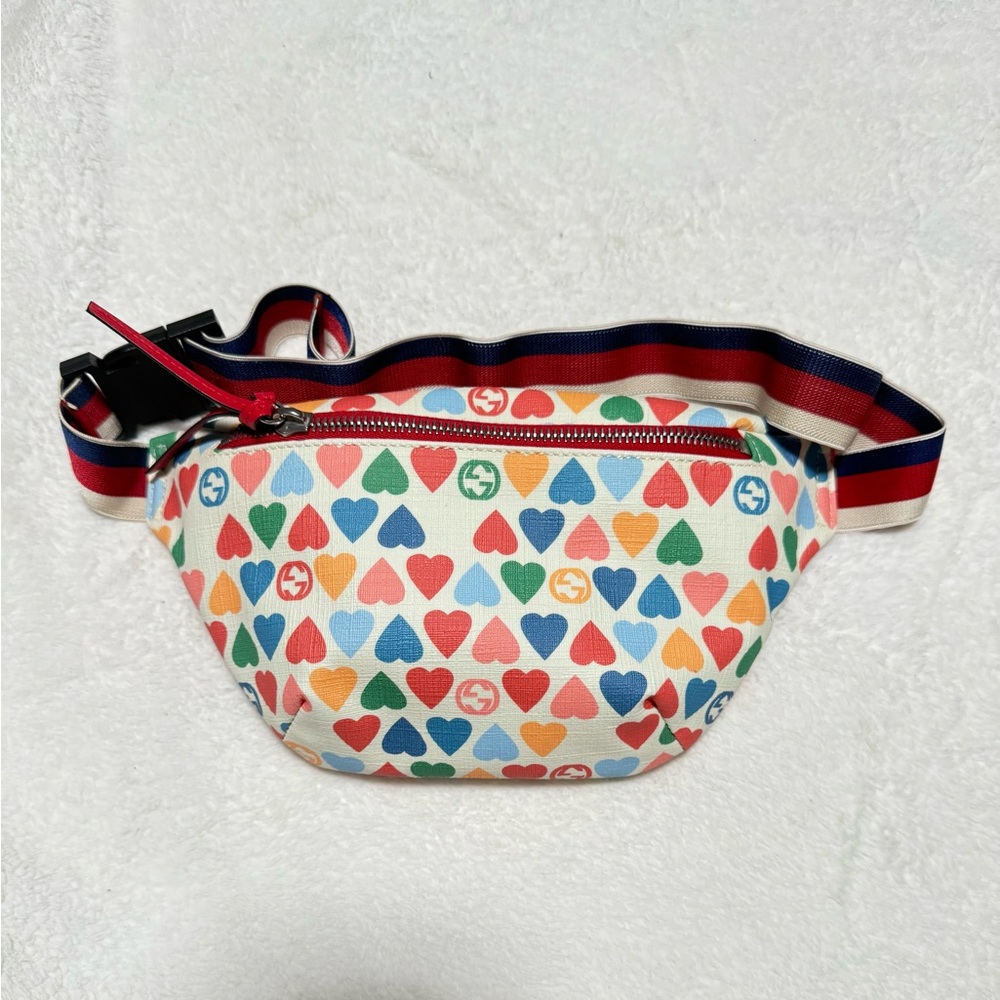 Gucci Multicolor G Heart Print Belt Bag